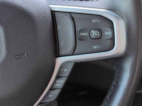 Used 2023 RAM 1500 Big Horn AWD/4WD image 28