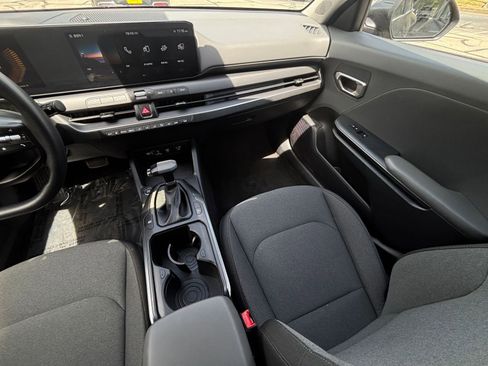 Used 2025 Kia K4 FWD image 35