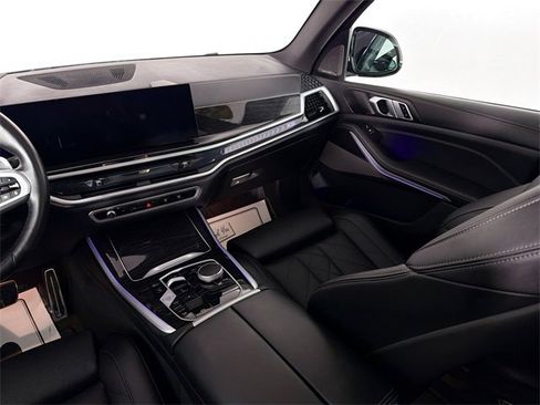 Used 2024 BMW X5 xDrive40i image 21