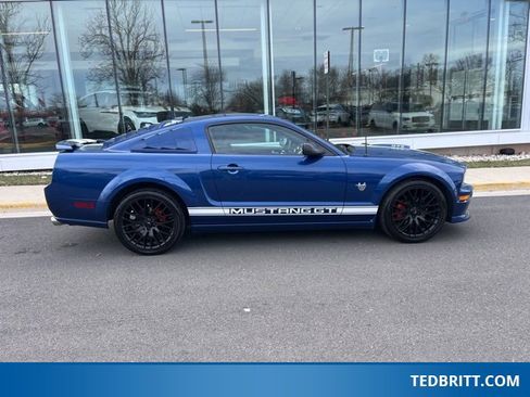 Used 2009 Ford Mustang GT image 9