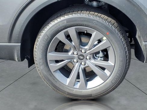 New 2026 Ford Explorer Active w/ Active Comfort Package image 4