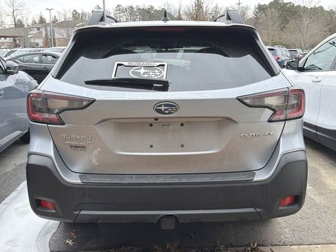 Used 2024 Subaru Outback Premium w/ Popular Package #1A image 5