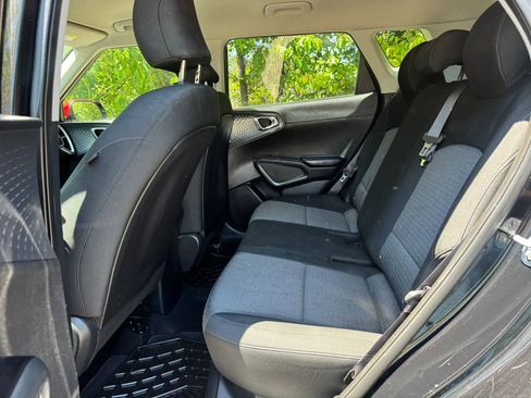 Used 2020 Kia Soul GT-Line FWD image 15