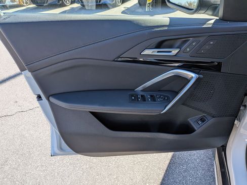 Certified 2023 BMW X1 xDrive28i w/ Convenience Package image 11