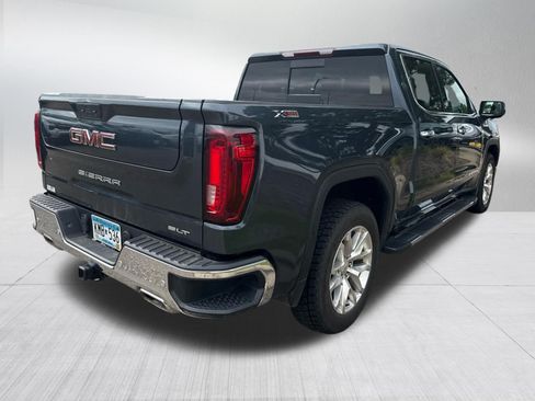 Used 2022 GMC Sierra 1500 SLT w/ SLT Premium Plus Package AWD/4WD image 4