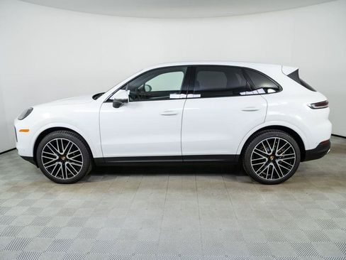 New 2026 Porsche Cayenne AWD/4WD image 2