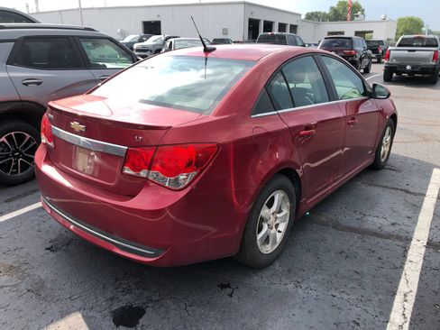 Used 2012 Chevrolet Cruze LT w/ RS Package FWD image 4