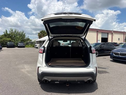 Used 2020 Ford Edge Titanium FWD image 13