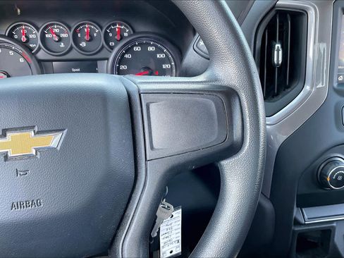 Used 2020 Chevrolet Silverado 1500 Custom w/ Custom Value Package AWD/4WD image 24