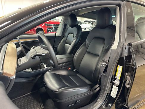 Used 2022 Tesla Model 3 Long Range AWD/4WD image 9