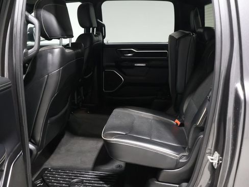 Used 2022 RAM 1500 Laramie AWD/4WD image 18