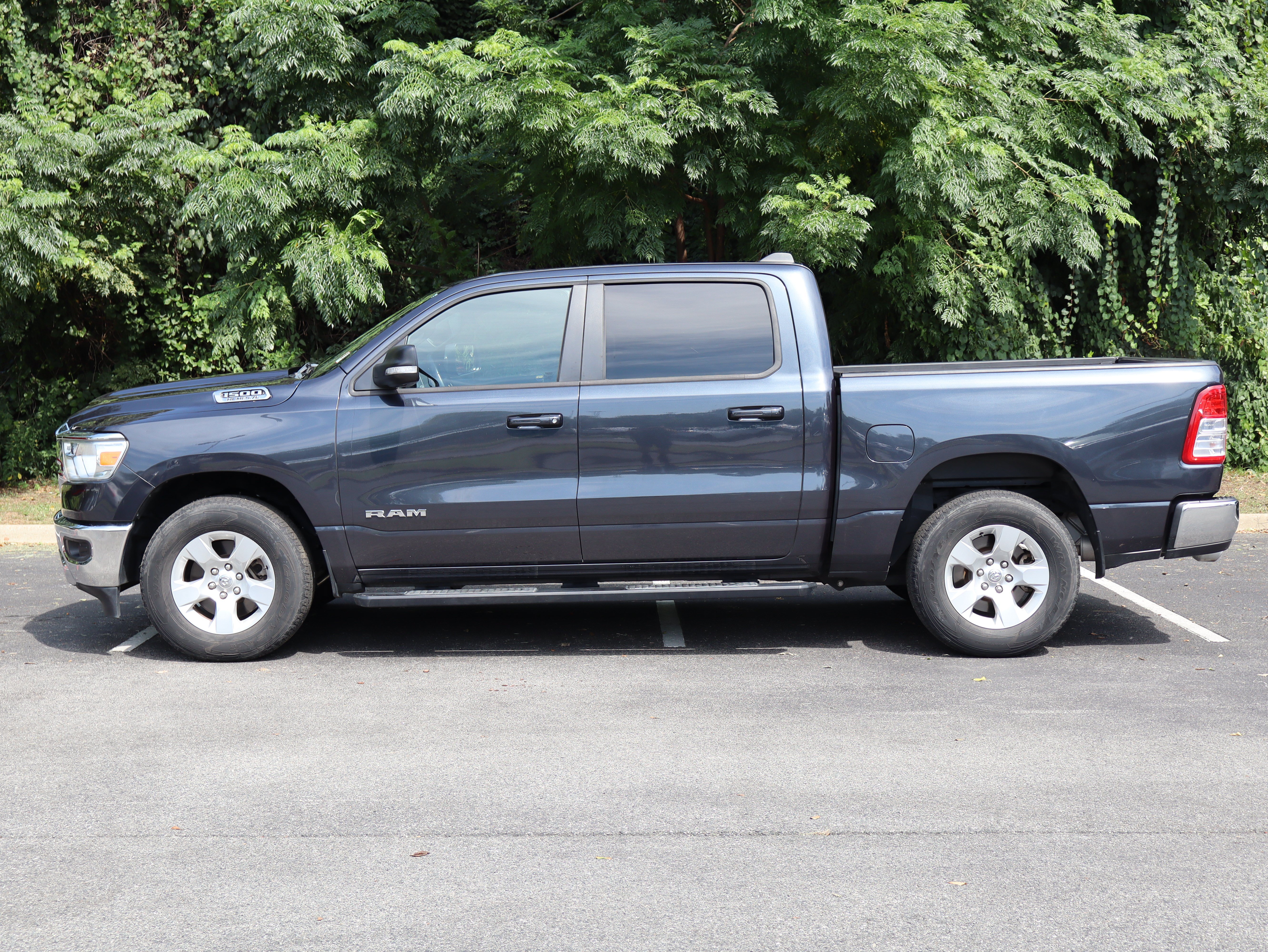 Used 2021 RAM 1500 Big Horn RWD image 6