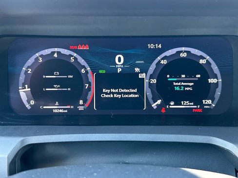 Used 2025 Toyota Tacoma TRD Off-Road AWD/4WD image 29