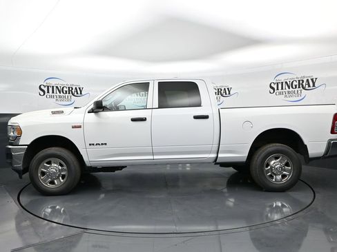 Used 2022 RAM 2500 Tradesman w/ Chrome Appearance Group image 4