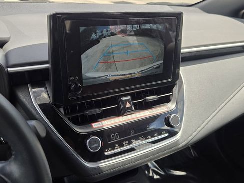 Used 2025 Toyota Corolla SE FWD image 21