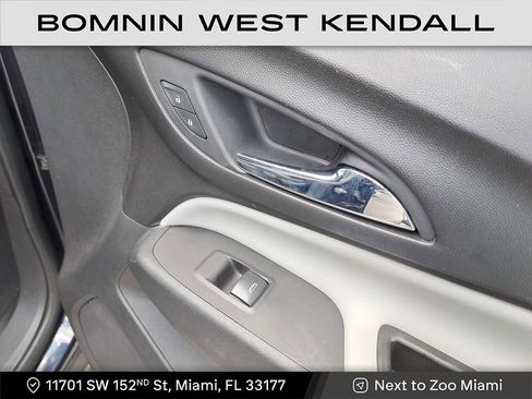 Used 2020 Chevrolet Equinox LT image 13