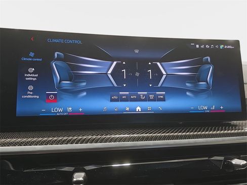 Used 2024 BMW X7 M60i w/ Executive Package image 20