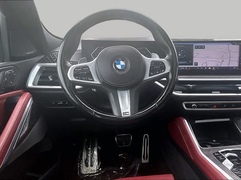 Used 2024 BMW X6 xDrive40i w/ Premium Package AWD/4WD image 5