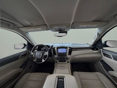 Used 2019 GMC Yukon XL Denali image 38