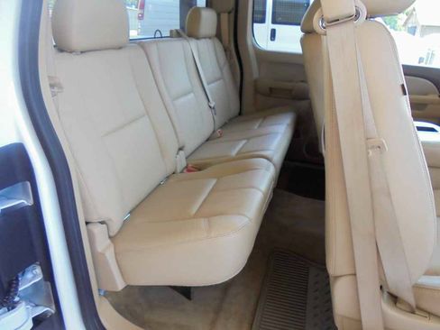 Used 2011 Chevrolet Silverado 1500 LTZ w/ LTZ Plus Package AWD/4WD image 10