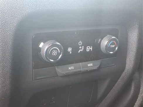 New 2026 Chevrolet Traverse LT w/ LPO, Floor Liner Package image 20