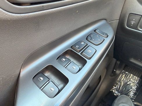 Used 2021 Hyundai Kona SE AWD/4WD image 23