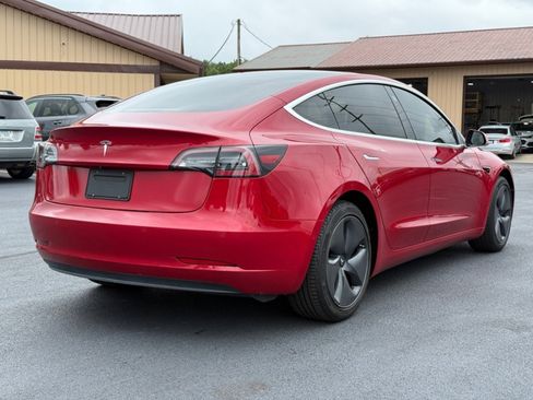 Used 2019 Tesla Model 3 Standard Range Plus image 8