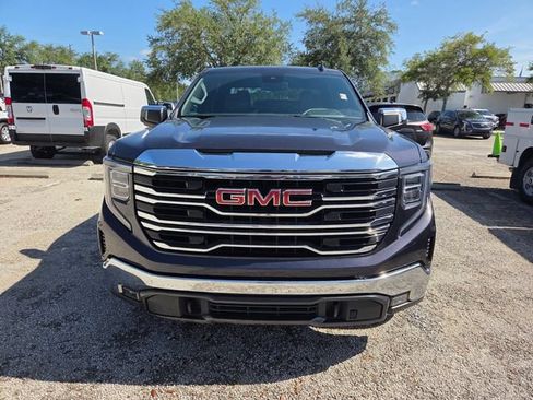Used 2023 GMC Sierra 1500 SLT w/ SLT Premium Package RWD image 2