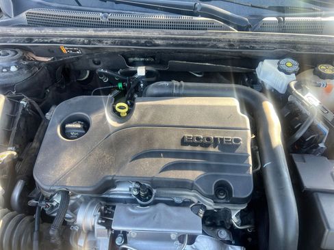 Used 2023 Chevrolet Malibu LT w/ Driver Confidence Package image 32