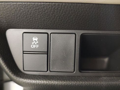 Used 2023 Honda HR-V LX image 14