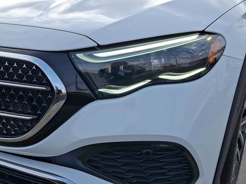 Used 2024 Mercedes-Benz E 450 4MATIC All-Terrain Wagon image 9