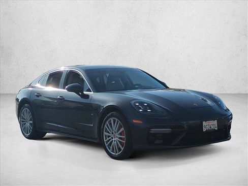 Used 2017 Porsche Panamera Turbo image 7