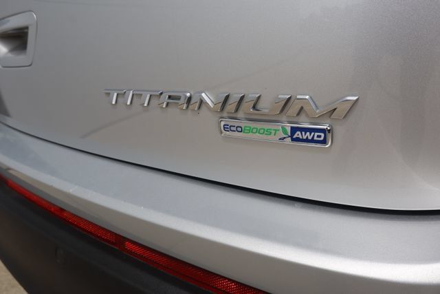 Used 2017 Ford Edge Titanium w/ Technology Package AWD/4WD image 10