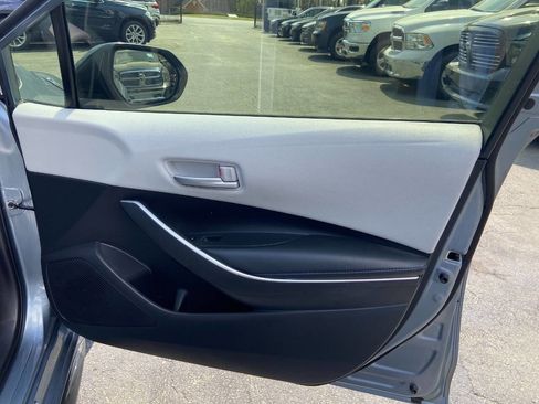 Used 2021 Toyota Corolla SE image 23