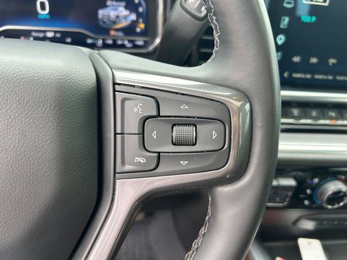 Used 2024 Chevrolet Silverado 2500 High Country w/ High Country Premium Package AWD/4WD image 28