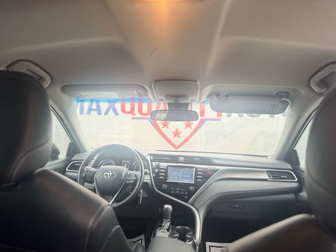 Used 2018 Toyota Camry SE image 56