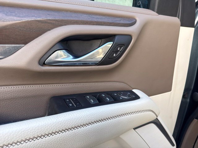Used 2021 GMC Yukon Denali w/ Denali Premium Package AWD/4WD image 15