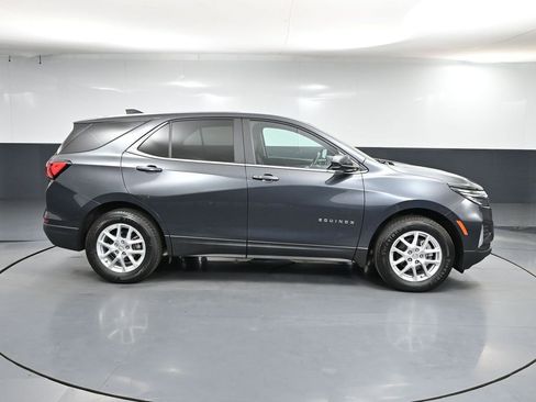 Used 2022 Chevrolet Equinox LT image 4
