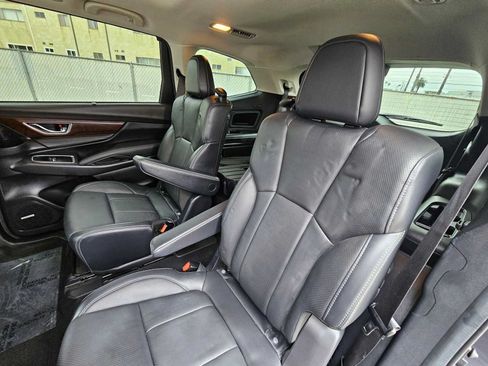 Used 2023 Subaru Ascent Touring AWD/4WD image 19