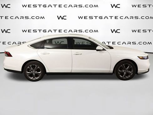 Used 2024 Honda Accord EX image 40