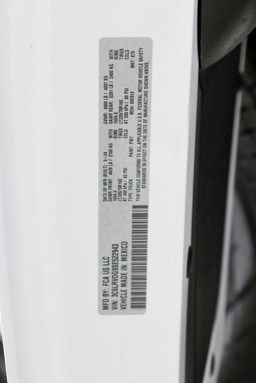 Used 2025 RAM ProMaster 2500 w/ Convenience Group FWD image 30