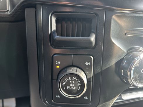 New 2026 Ford F150 Lariat w/ Equipment Group 501A Mid image 32