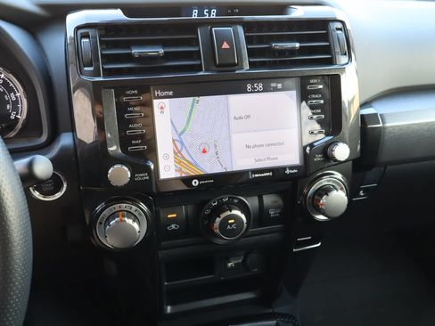 Used 2023 Toyota 4Runner TRD Off-Road AWD/4WD image 6