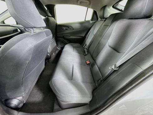 Certified 2025 Toyota Prius LE FWD image 24