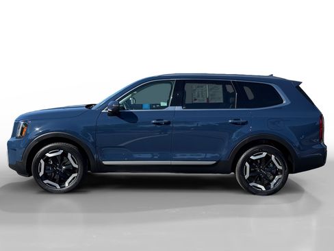 Used 2024 Kia Telluride S w/ S Sunroof Package FWD image 2