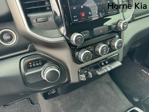 Used 2020 RAM 1500 Big Horn RWD image 22