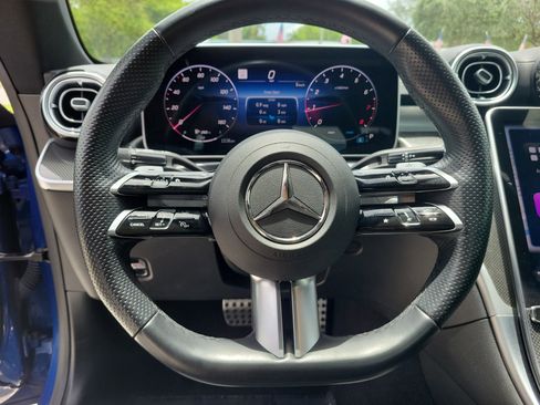 Used 2025 Mercedes-Benz CLE 300 4MATIC Coupe image 25