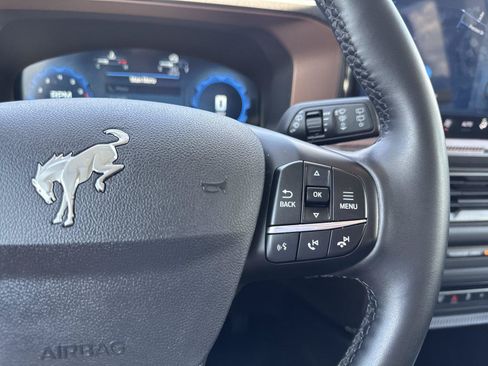 Used 2025 Ford Bronco Sport Outer Banks w/ Outer Banks Tech Package+ AWD/4WD image 17