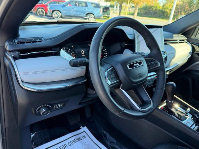 Used 2023 Jeep Compass Limited AWD/4WD image 31