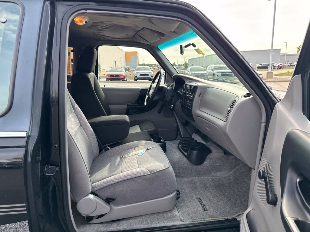 Used 1997 MAZDA B-Series Pickup SE RWD image 28